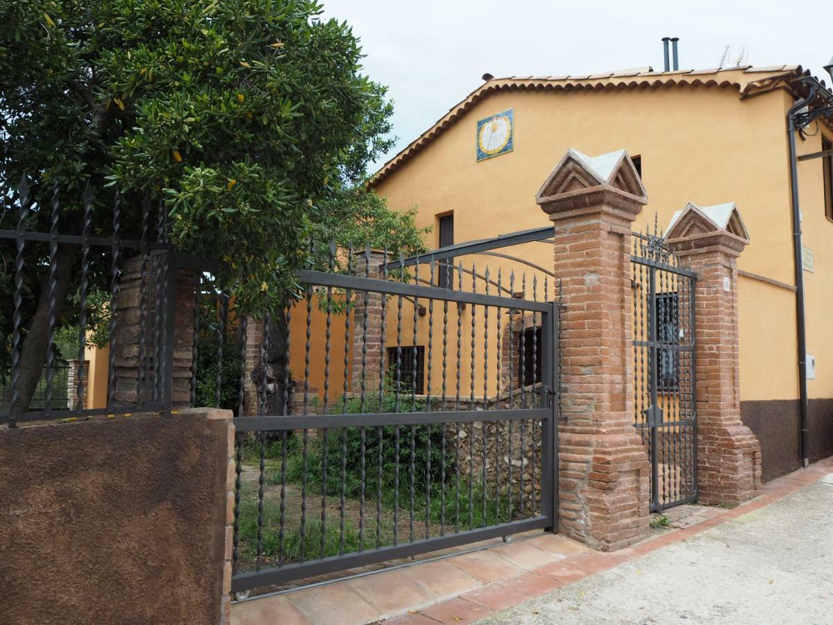 Affittacamere Cal Ventura El Bruc Esterno foto