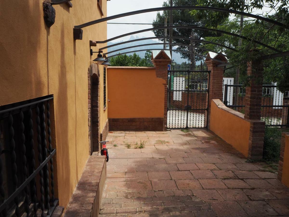 Affittacamere Cal Ventura El Bruc Esterno foto